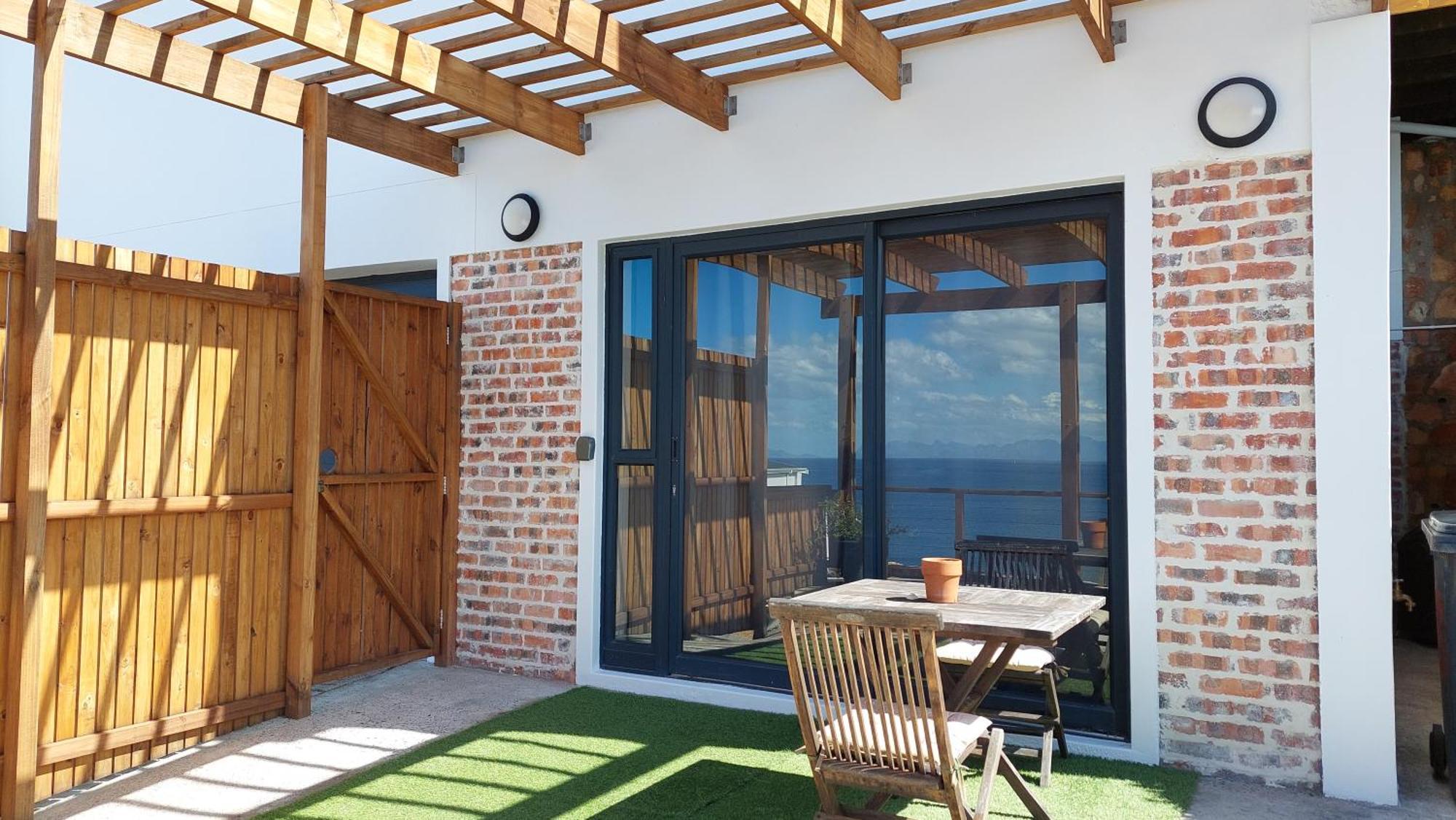 Appartamento Relax,Revive,Reset & Enjoy The Sounds Of The Sea! Città del Capo Esterno foto